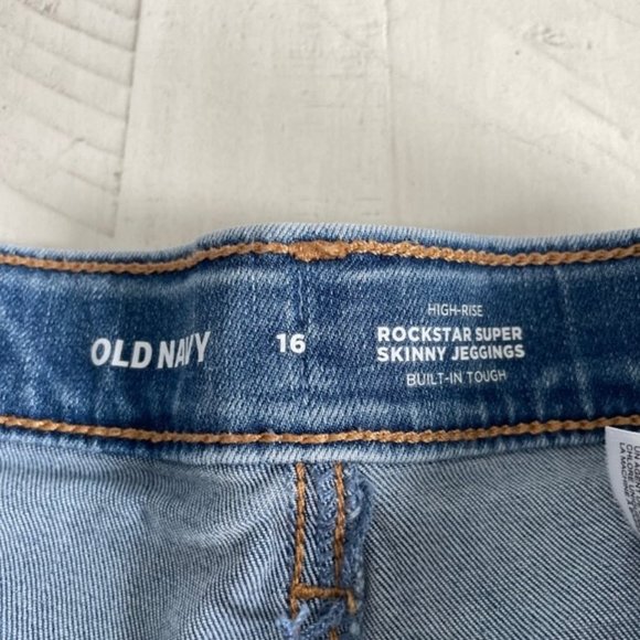 Old Navy High-Waisted Rockstar Stretch Ripped Super Skinny Jeggings for Girl's - Picture 3 of 4